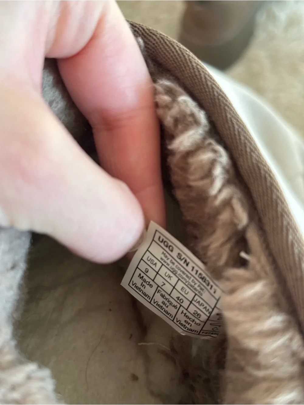 UGG classic ultra